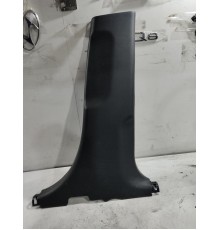 Обшивка центральной стойки правая нижняя