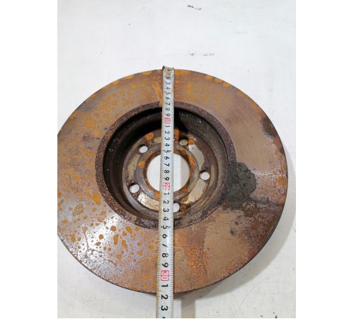 Тормозной диск передний