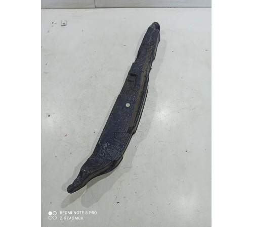 Уплотнитель крыла передний левый