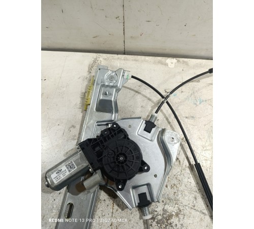 Стеклоподьемник передний правый