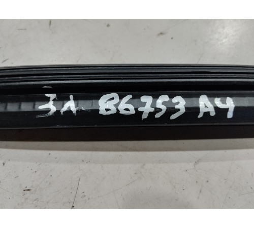 Уплотнитель стекла (задний левый внутренний)