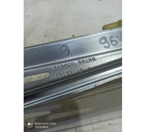 Стеклоподъемник (задний левый)