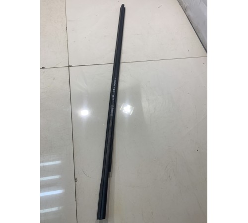 Уплотнитель стекла (передний, правый, наружний)