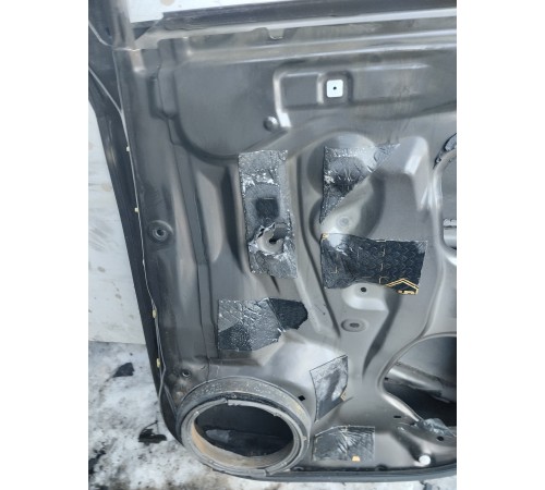 Дверь(задняя правая)