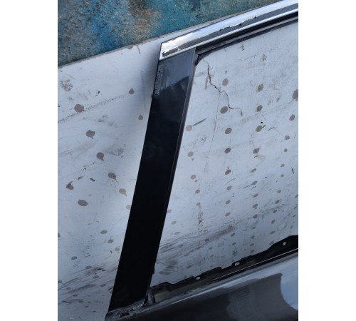 Дверь(задняя правая)