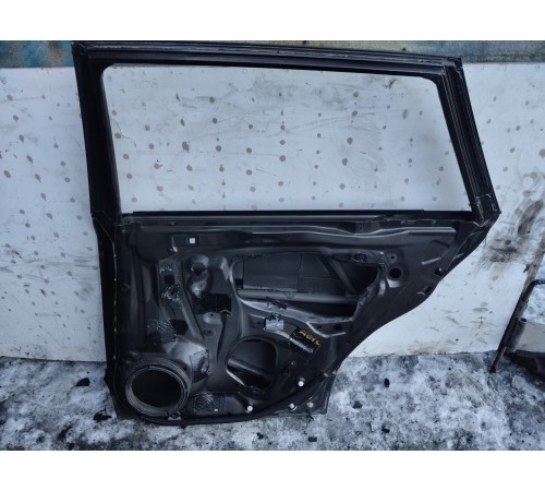 Дверь(задняя правая)