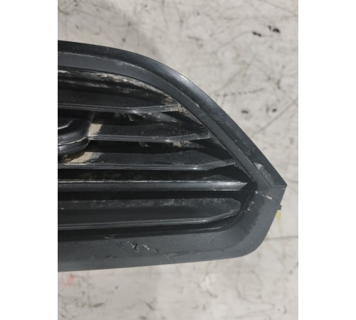 Воздушный дефлектор передний правый