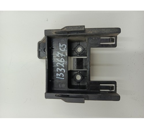 Кронштейн датчика слепых зон задний левый