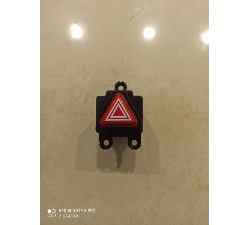 Кнопка аварийной сигнализации