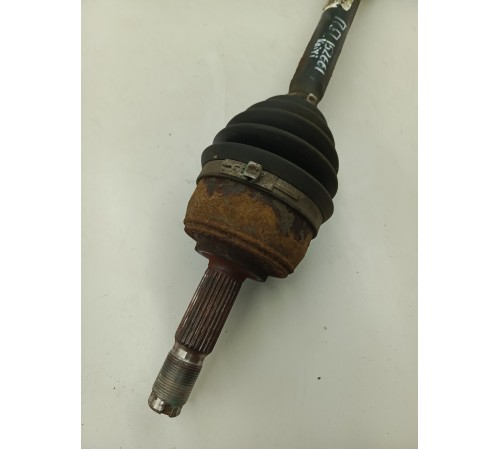 Привод (полуось) передний правый