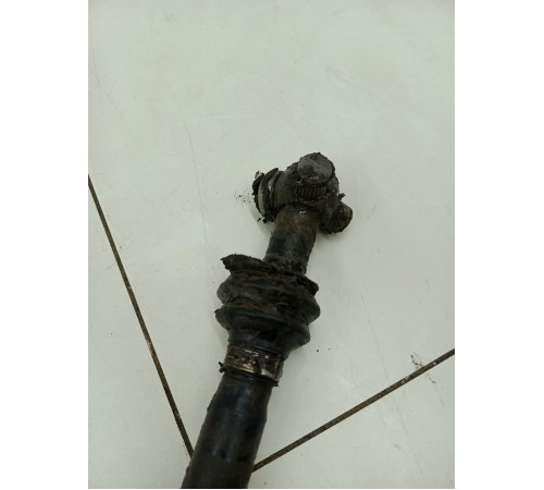 Привод (полуось) передний правый