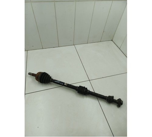 Привод (полуось) передний правый