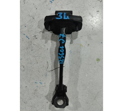 Ограничитель двери задний левый