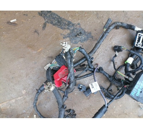 Проводка подкапотная с монтажным блоком