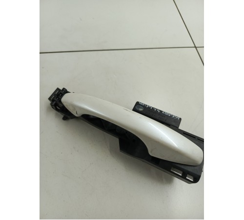 Ручка двери задняя левая наружная