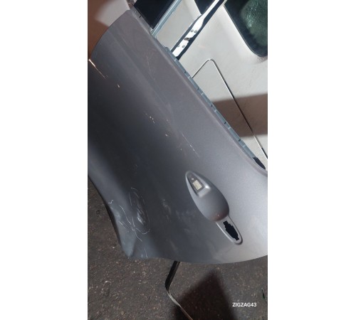 Дверь(задняя левая)