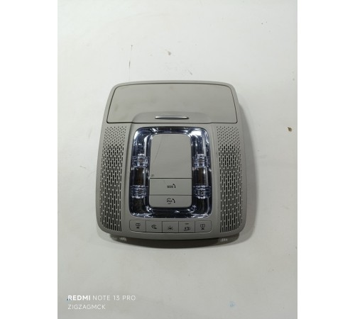 Плафон салона передний