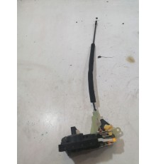 Замок двери передний правый