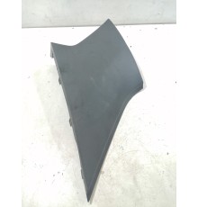 Обшивка стойки багажника правая верхняя Обшивка стойки багажника правая верхняя