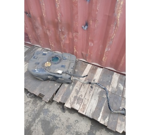 Бак топливный