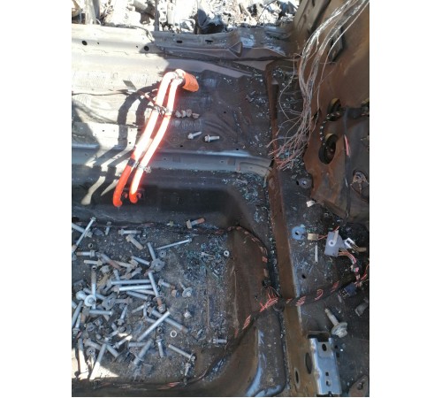 Ниша запасного колеса, багажника