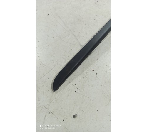 Молдинг лобового стекла(левый)