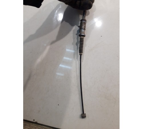 Трос стояночного тормоза (задний, правый)