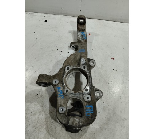 Кулак поворотный(передний левый)