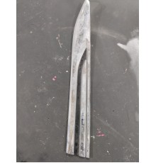 Молдинг крыла передний левый