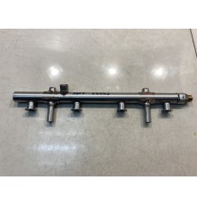 Рейка топливная (рампа)