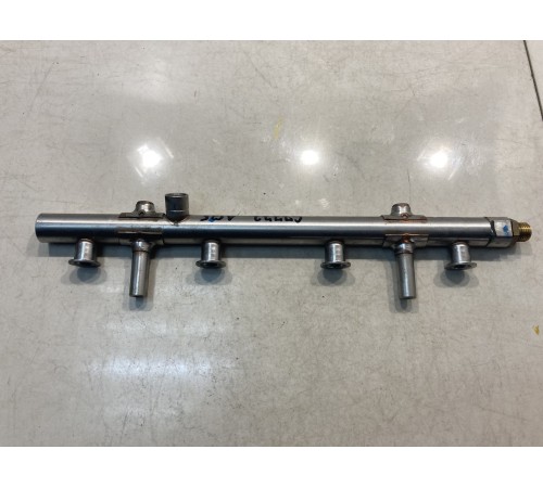 Рейка топливная (рампа)