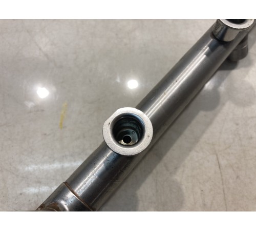 Рейка топливная (рампа)