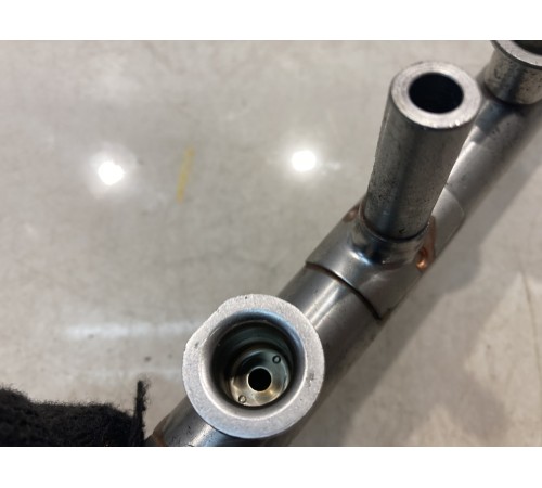 Рейка топливная (рампа)