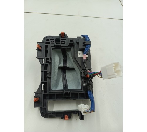 Кожух селектора АКПП