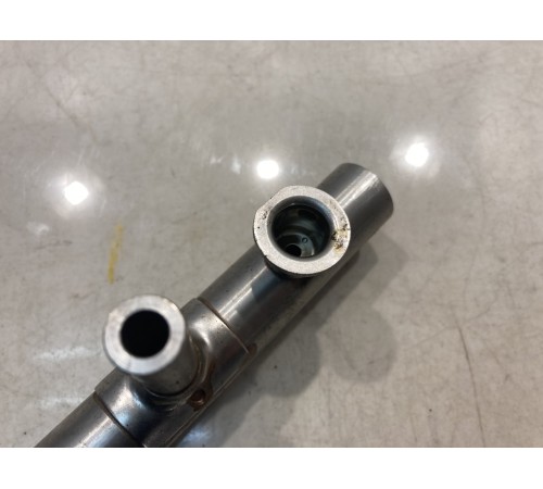 Рейка топливная (рампа)