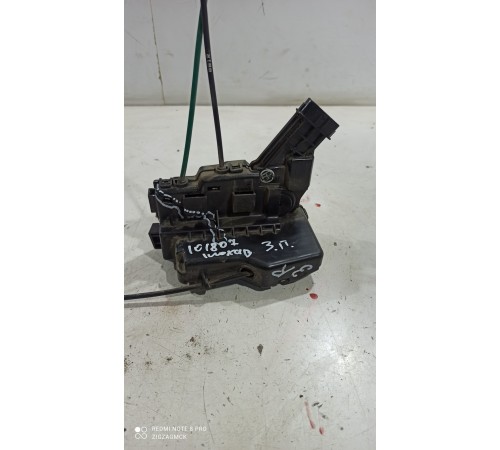 Замок двери (задний правый)