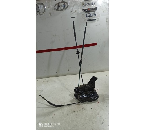 Замок двери (задний правый)