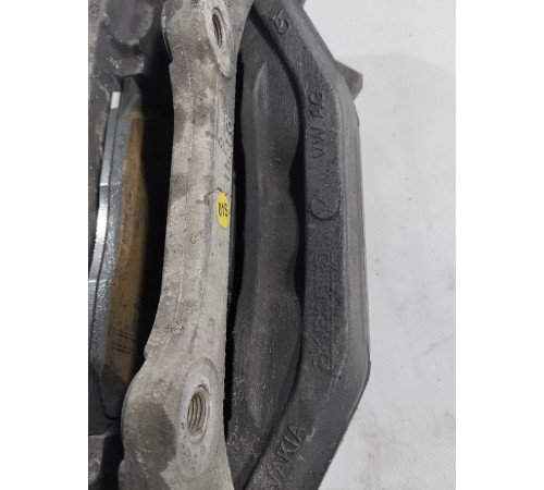 Суппорт(передний правый)