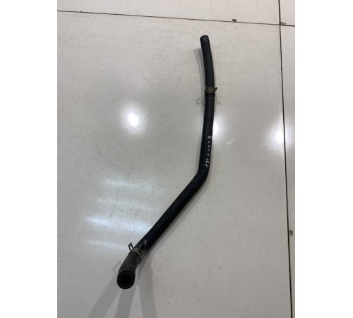 Патрубок системы охлаждения