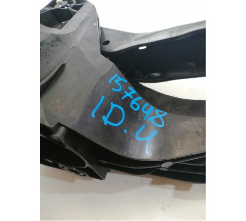 Педаль тормоза