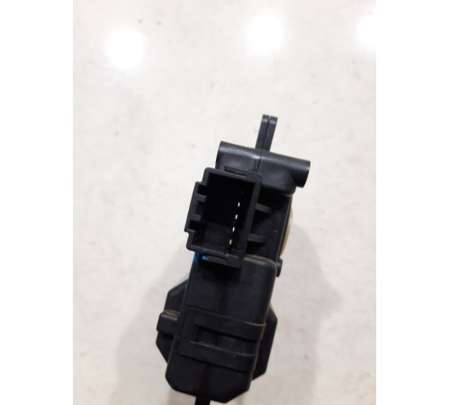 Моторчик привода заслонок отопителя