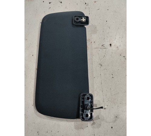 Солнцезащитный козырёк (левый)