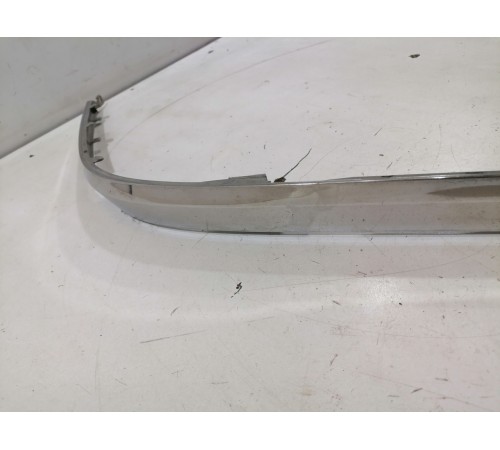 Молдинг заднего бампера правый