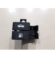 Рычаг открывания капота/бензобака