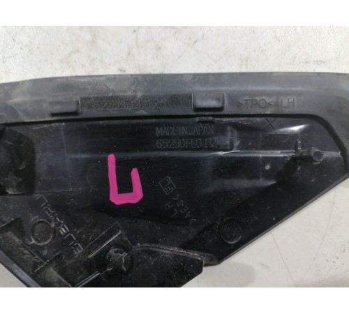 Молдинг (уголок) двери передний левый