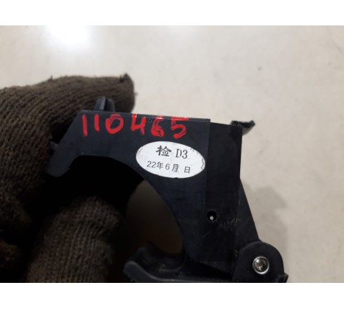 Рычаг открывания капота/бензобака