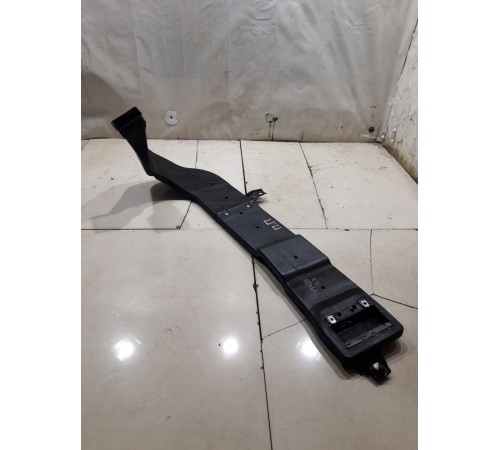 Воздуховод отопителя (печки) передний правый