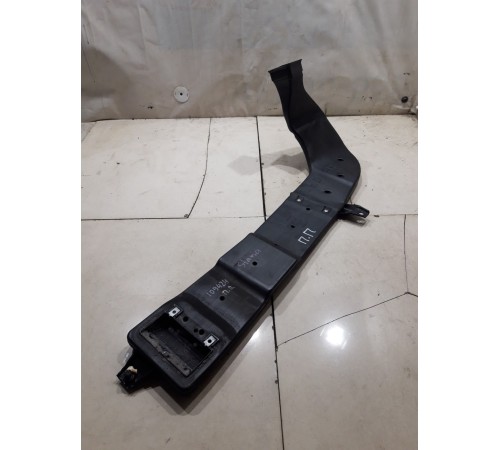 Воздуховод отопителя (печки) передний правый