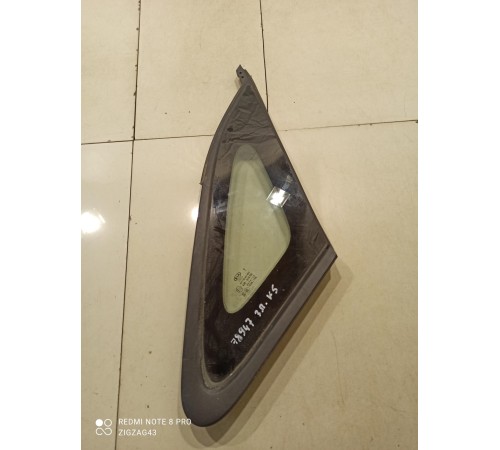 Глухое стекло (заднее, правое)