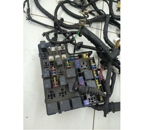 Электропроводка подкапотная с монтажным блоком